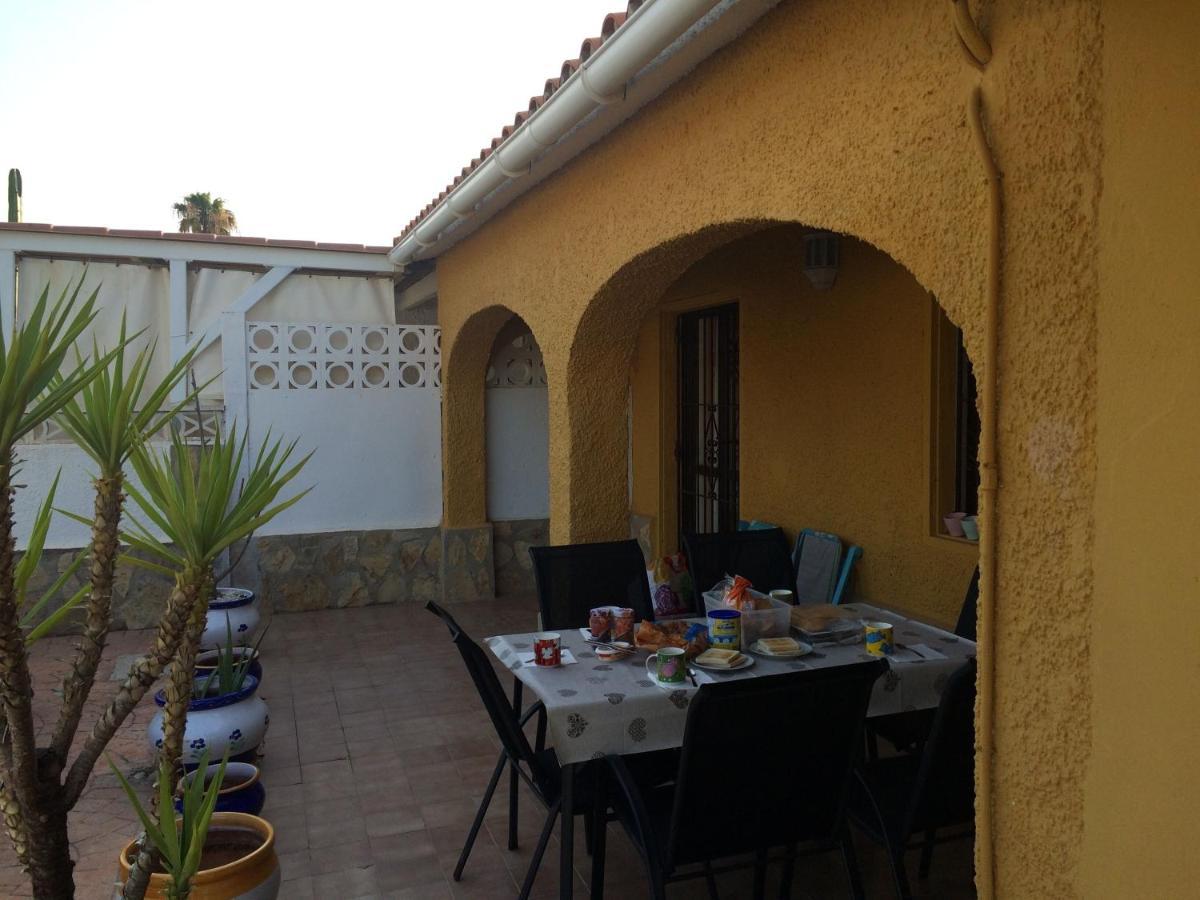 Villa With Garden And Pool In Denia Kültér fotó